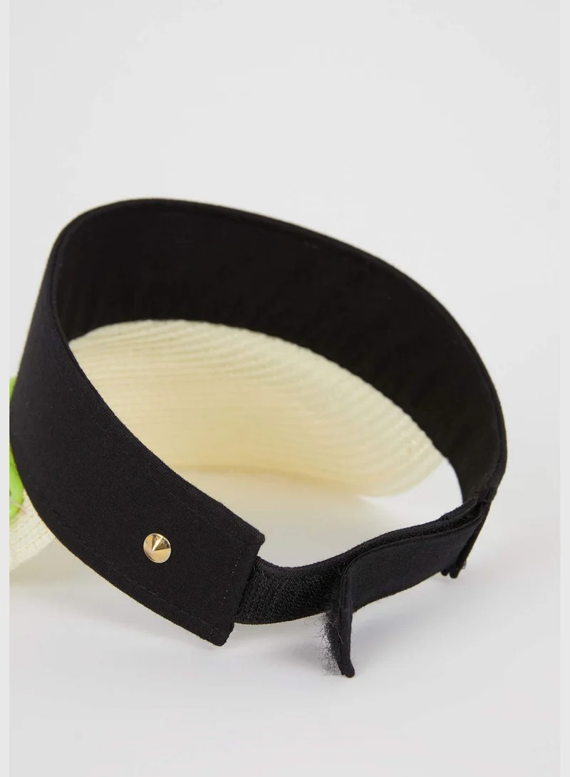 ديفاكتو Woman Hat