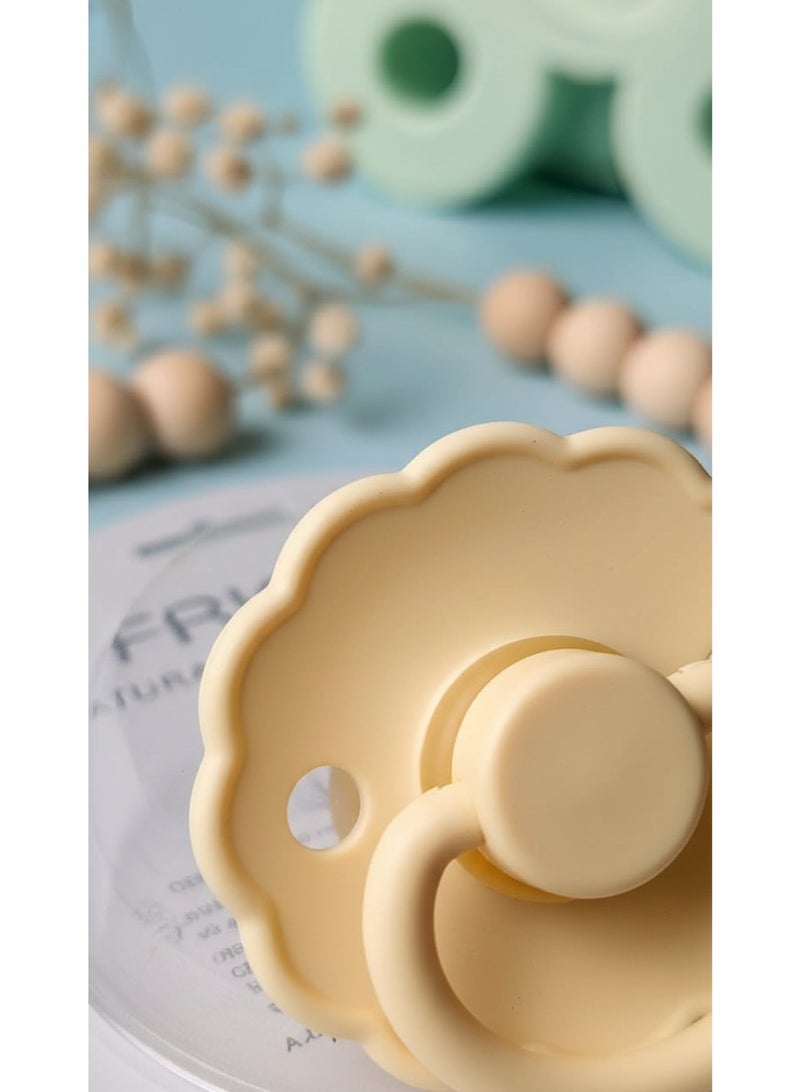 FRIGG Natural Latex Baby Pacifier | Size 2 (6–18 Months) | BPA-Free, Orthodontic Soother | Designed & Made in Denmark - Image 2