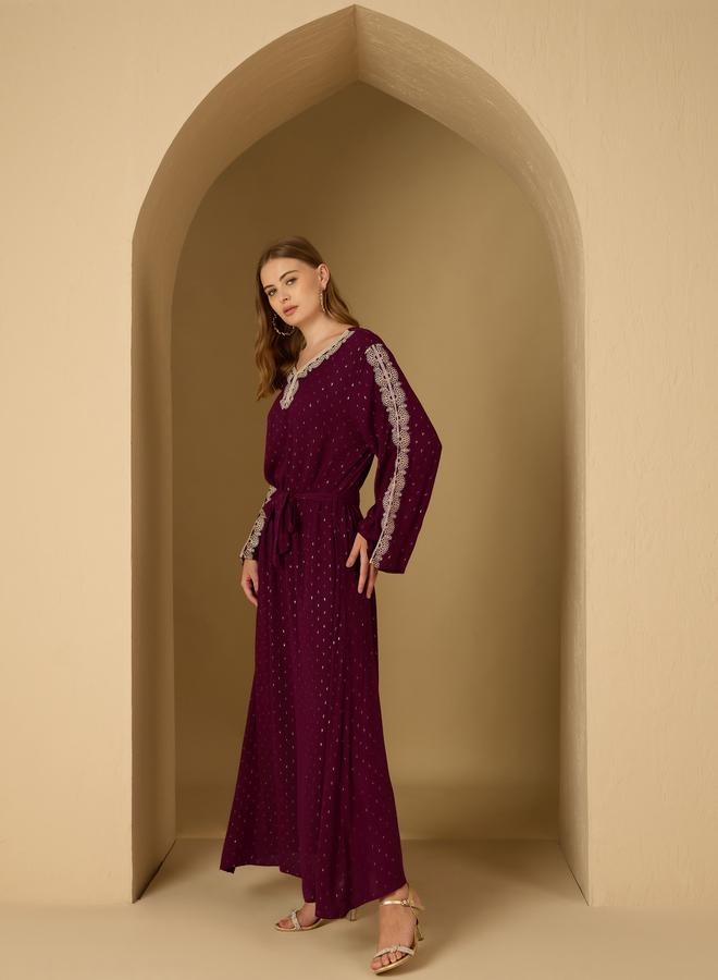 Styli Styli Crinkled Embroidered Detail Jacquard Jalabiya with Fabric Belt  - Image 3