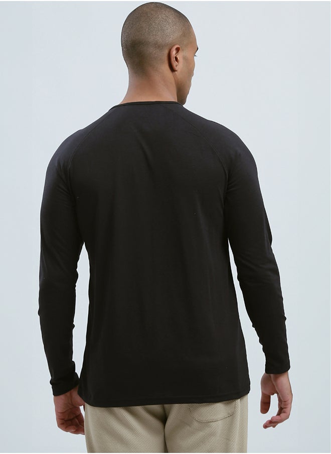 RAVIN Buttoned Round Neck Black Henley Shirt  - Image 3