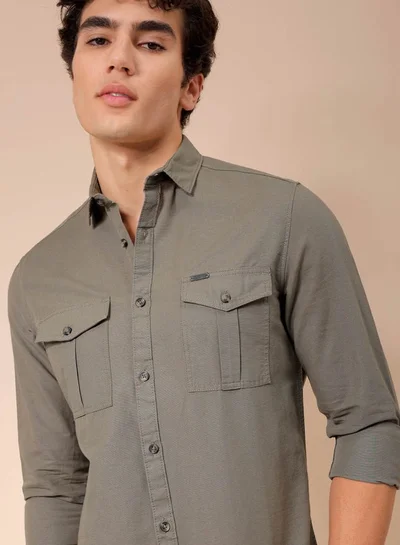 شركة المرآب الهندية Men Regular Fit Solid Full Sleeves Cutaway Collar Casual Shirt