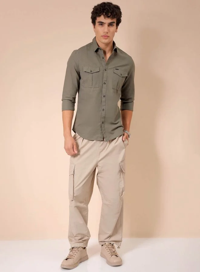شركة المرآب الهندية Men Regular Fit Solid Full Sleeves Cutaway Collar Casual Shirt