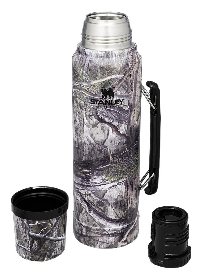 Stanley Stanley Classic Legendary Bottle 1L / 1.1QT Mossy Oak Country â€“ BPA FREE Stainless Steel Thermos | Keeps Cold or Hot for 24 Hours | Leakproof Lid Doubles as Cup | Dishwasher Safe | Lifetime Warranty