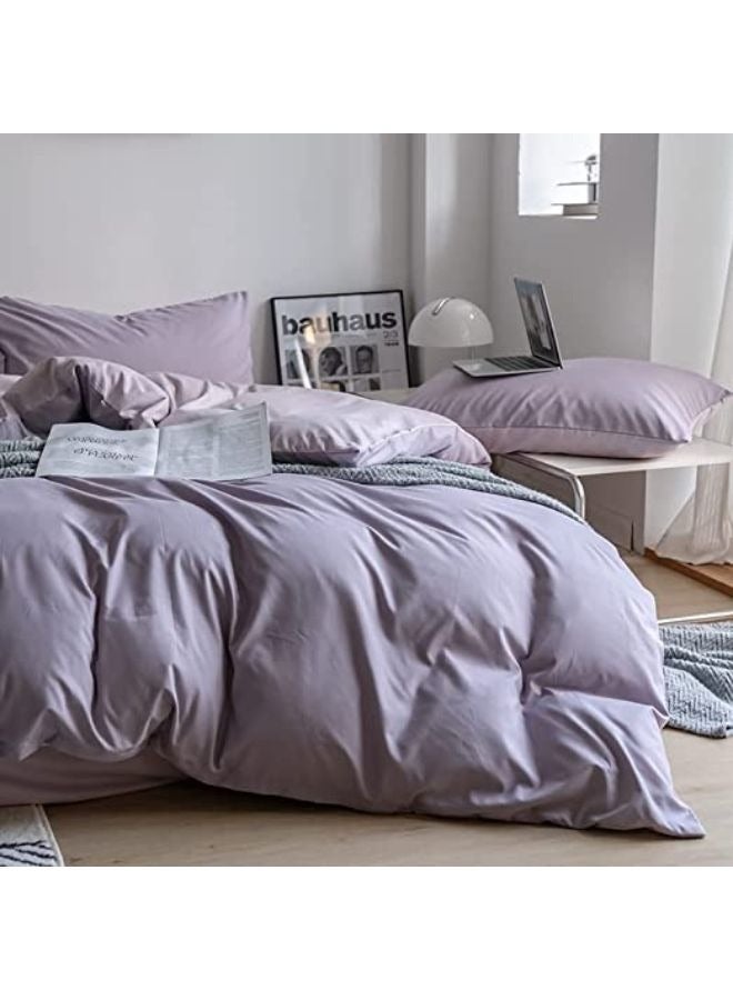 جيجي طقم أغطية سرير مكون من 4 قطع مقاس مفرد ناعم ومسامي وقابل للعكس، طقم أغطية سرير رائع وصديق للبشرة يتضمن غطاء لحاف خفيف الوزن مع ملاءة جاهزة و2 كيس وسادة، لون أرجواني - Image 3