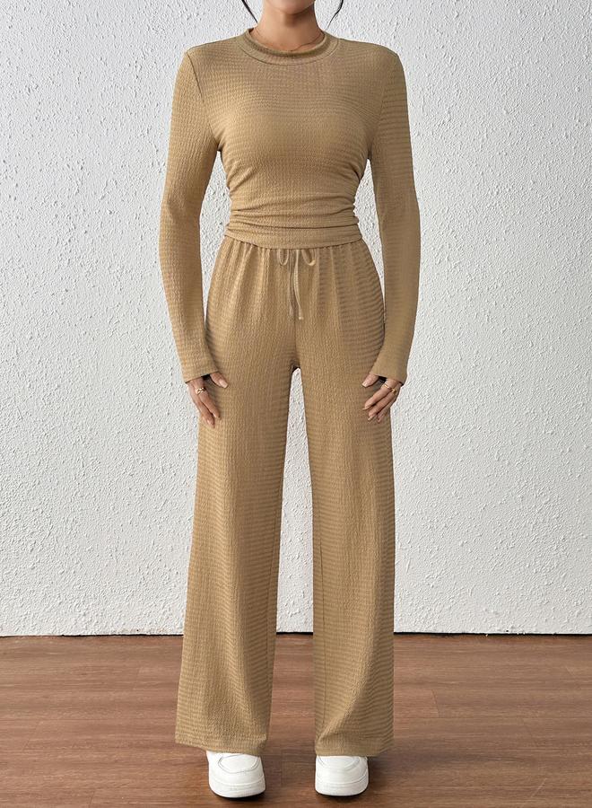 تايك تو طقم منسق من بنطال بأرجل واسعة وبلوزة مُجسمة - Image 5