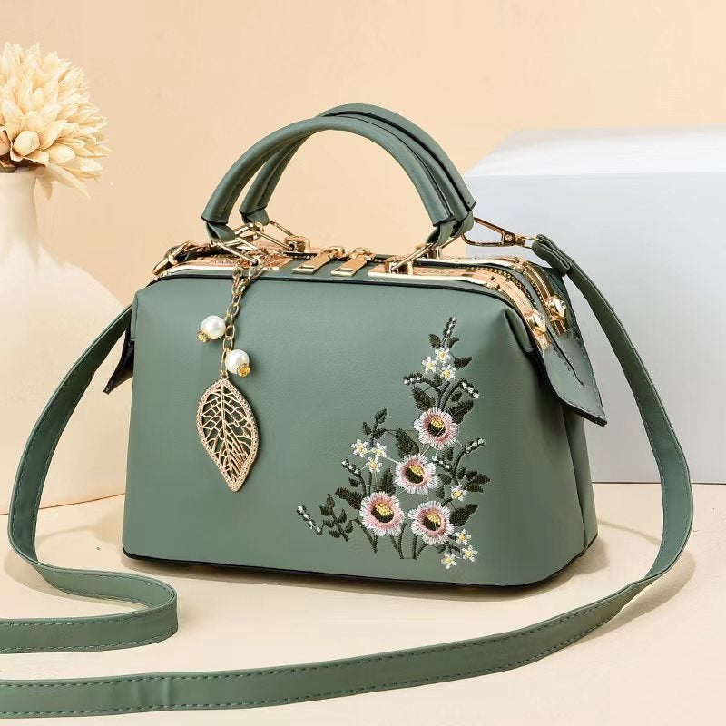 New Large Capacity Handbag Bag Guofeng Flower Shoulder Bag Dame Elegant Quality Women'S Bag Bags - Image 1