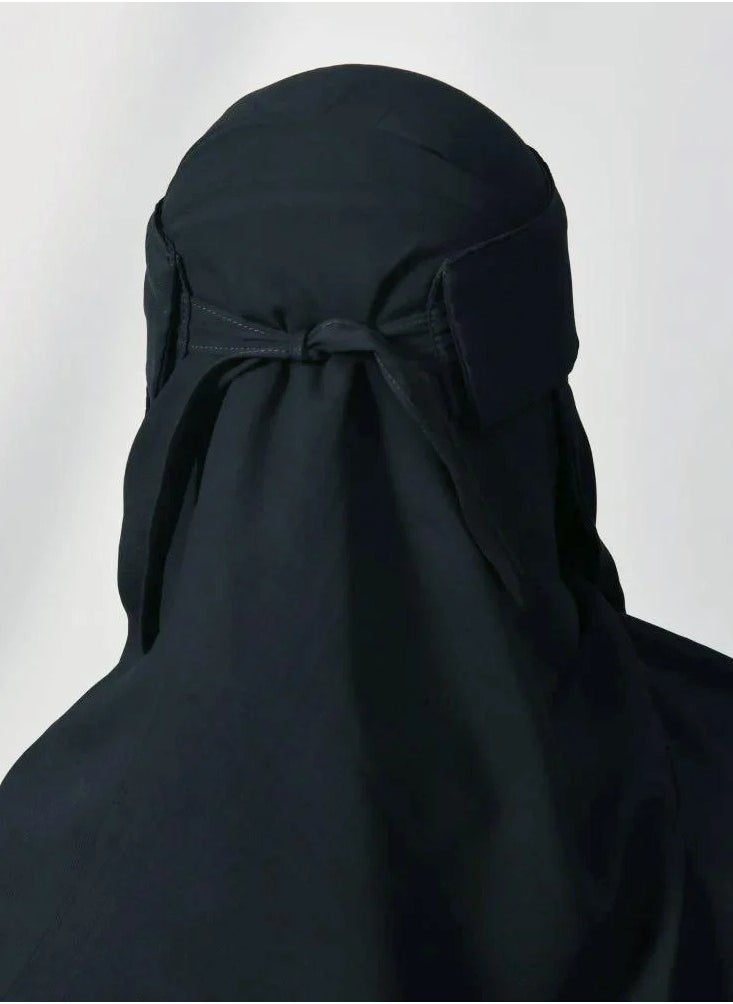 اوتليت عبايات - نقاب شمسي طويل مدروز مع ربطة اغلاق - Image 1