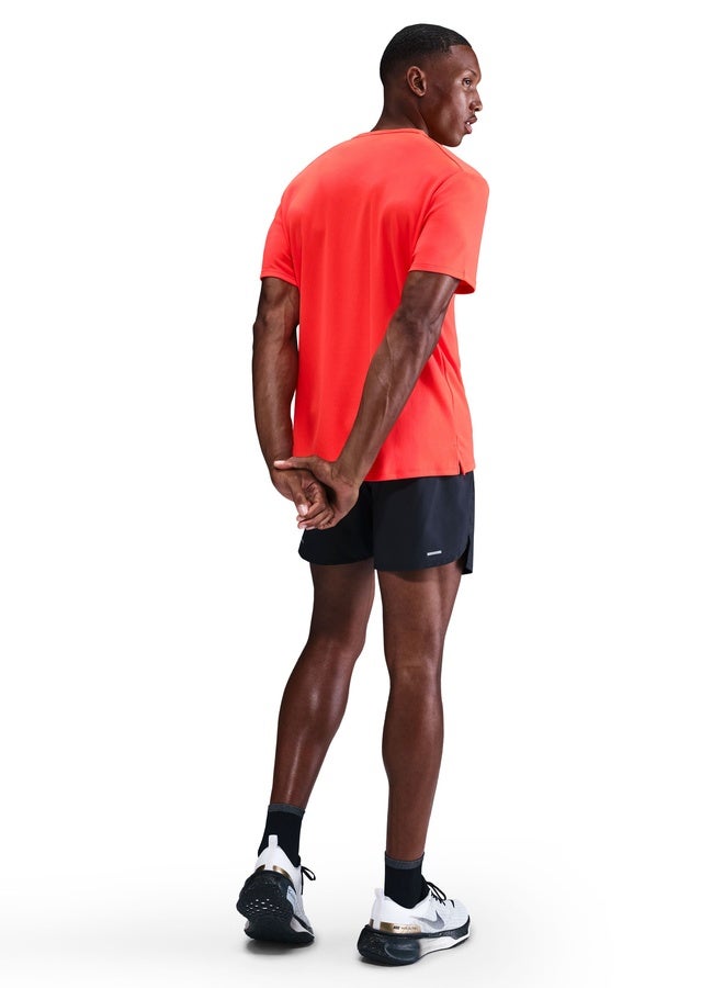 Nike Men’S Nike Dri-Fit Uv Miler Short-Sleeve Top - Image 2