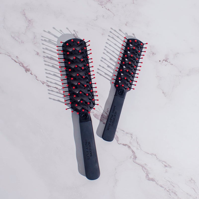 Cricket Static Free Mini Fast Flo Vent Hair Brush - Curling, Blow Drying, Detangling and Styling Wet or Dry Hair, Ideal for Travel, 1.5", Suitable for All Hair Types - Image 4