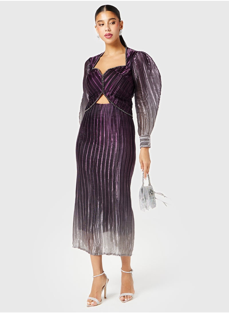 Threadz by Ajooni Embellished Pleated Dress  - Image 4