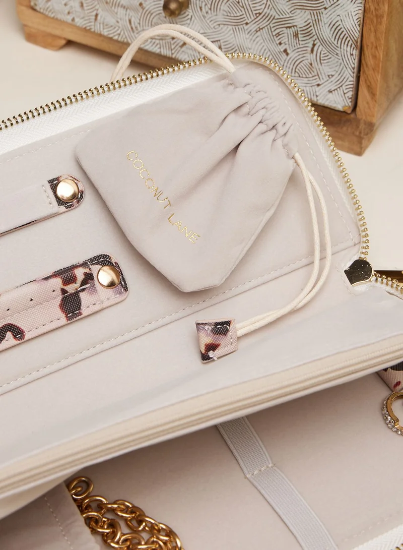 COCONUT LANE Ivory Tort Jewellery Roll