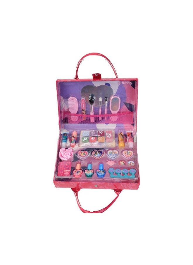 Markwins Lip Smacker Disney Princess Makeup & Accessories Weekender Case  - Image 1