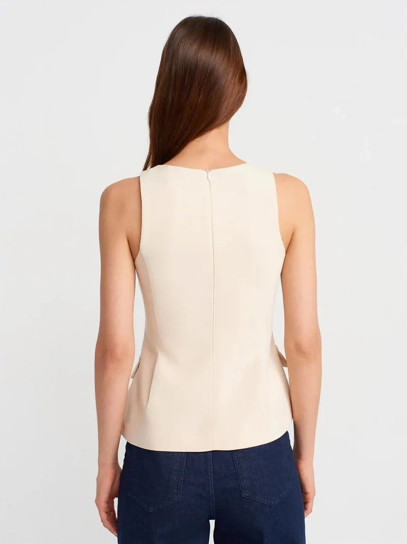 ديلفين Dilvin Sleeveless V-Neck Crepe Shell Top