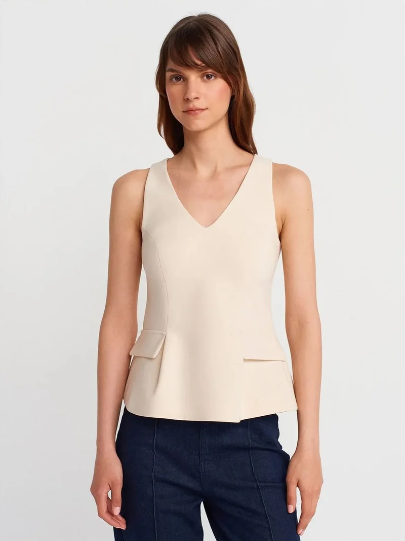 ديلفين Dilvin Sleeveless V-Neck Crepe Shell Top