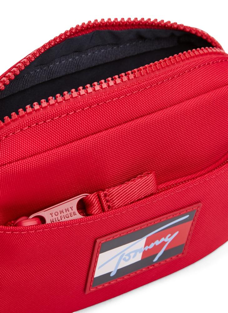 تومي هيلفيغر حقيبة كروس للأطفال بالعلم - Image 4