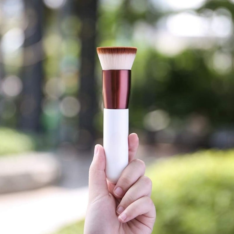 VISUAL ARREST VISUAL ARREST Premium Flat Top Kabuki Foundation Brush Professional Kabuki Luxury Makeup Brush for Girls Womens with Ergonomic Handle for Airbrushed Flawless Make Up Finish for All Foundation Types 1 PCS  - Image 4
