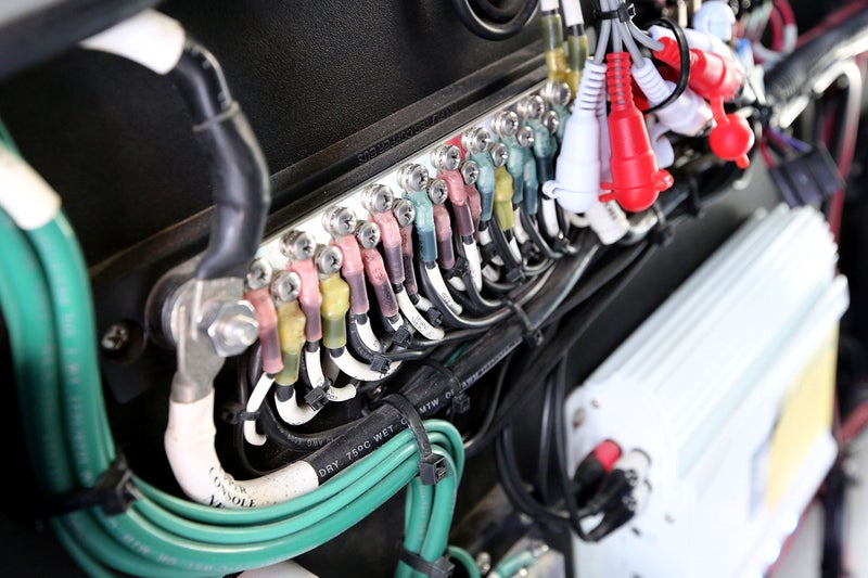 Blue Sea Systems 2302 150 Amp Common BusBar with 20 screws - Image 2