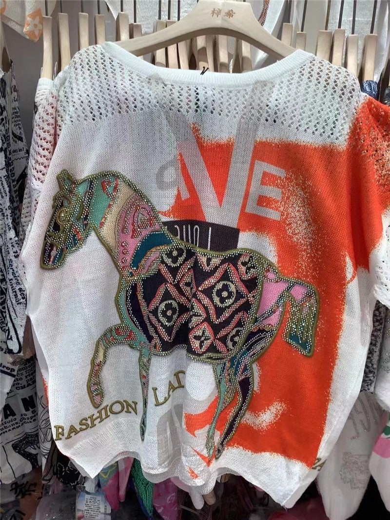 European Station suit Womens Summer 2022 New Arrival Heavy Industry Hot Drilling Loose Top Shorts Printed Fashionable Casual Two-Piece Set White top - Image 1