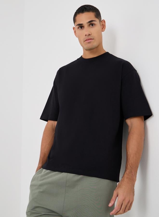 Styli Solid Oversized Crew Neck Heavy Weight T-Shirt - Image 1