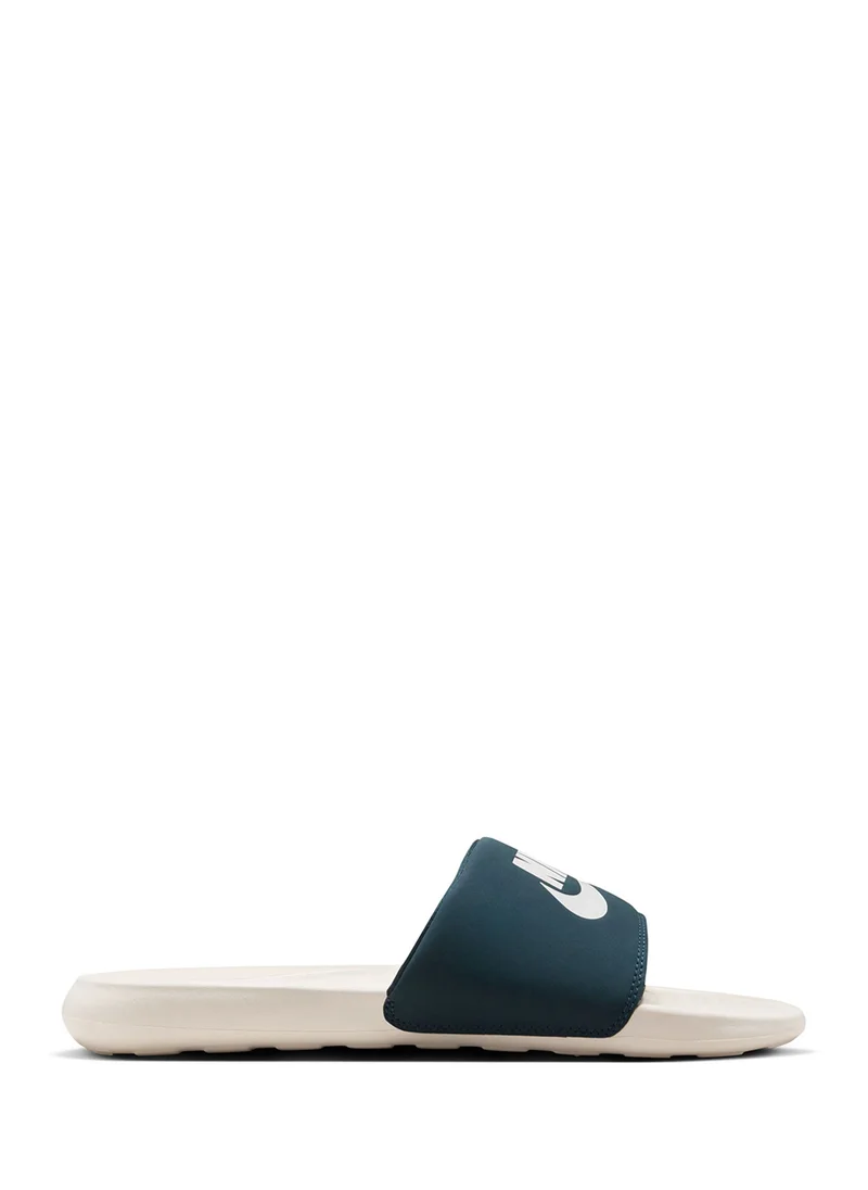 Nike Victori Slides
