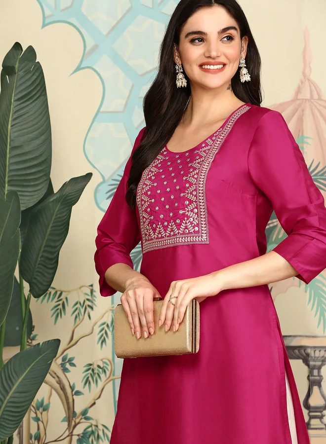 ISHIN  Ethnic Motifs Yoke Design Round Neck Straight Zari Kurta for Women | Best Price UAE