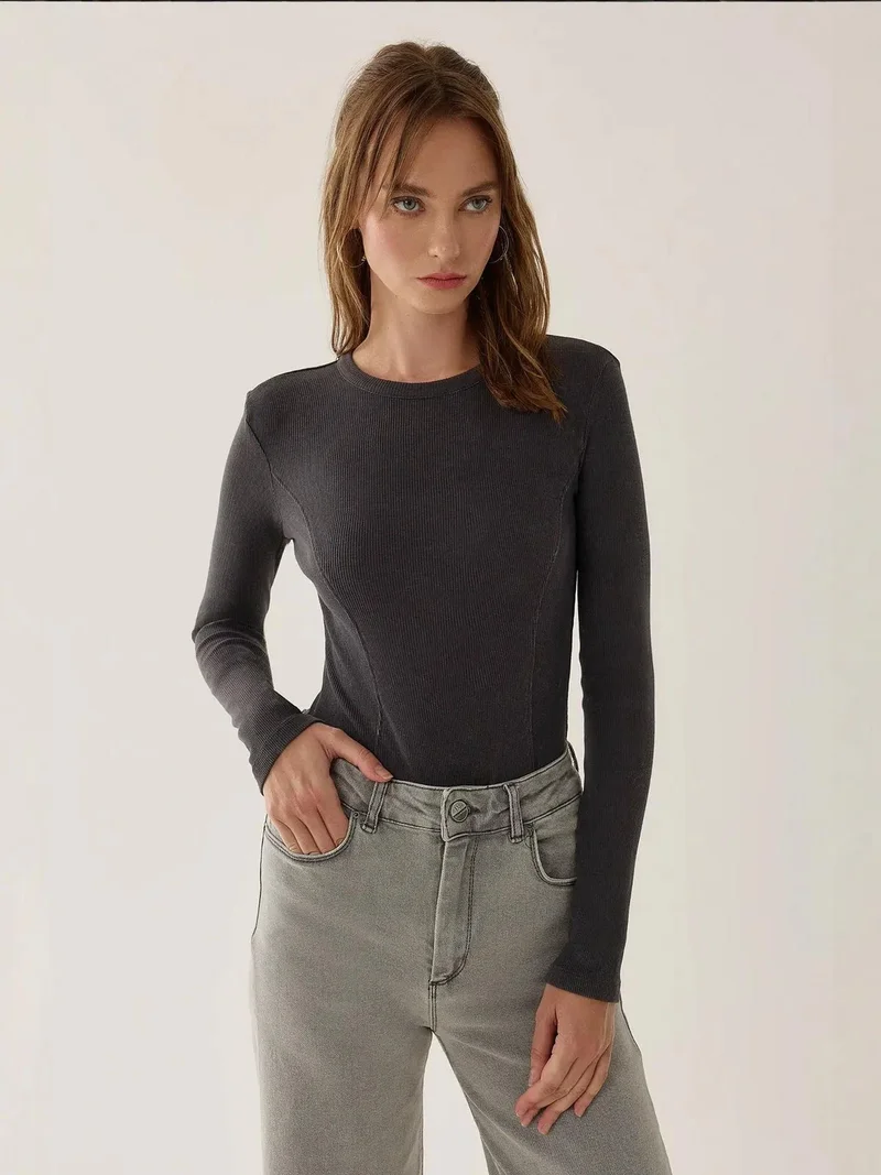 زوبعة بودي سوت بتأثير الغسيل