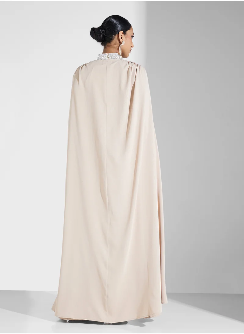 هيا كلوزيت Embellished Cape Sleeve Dress