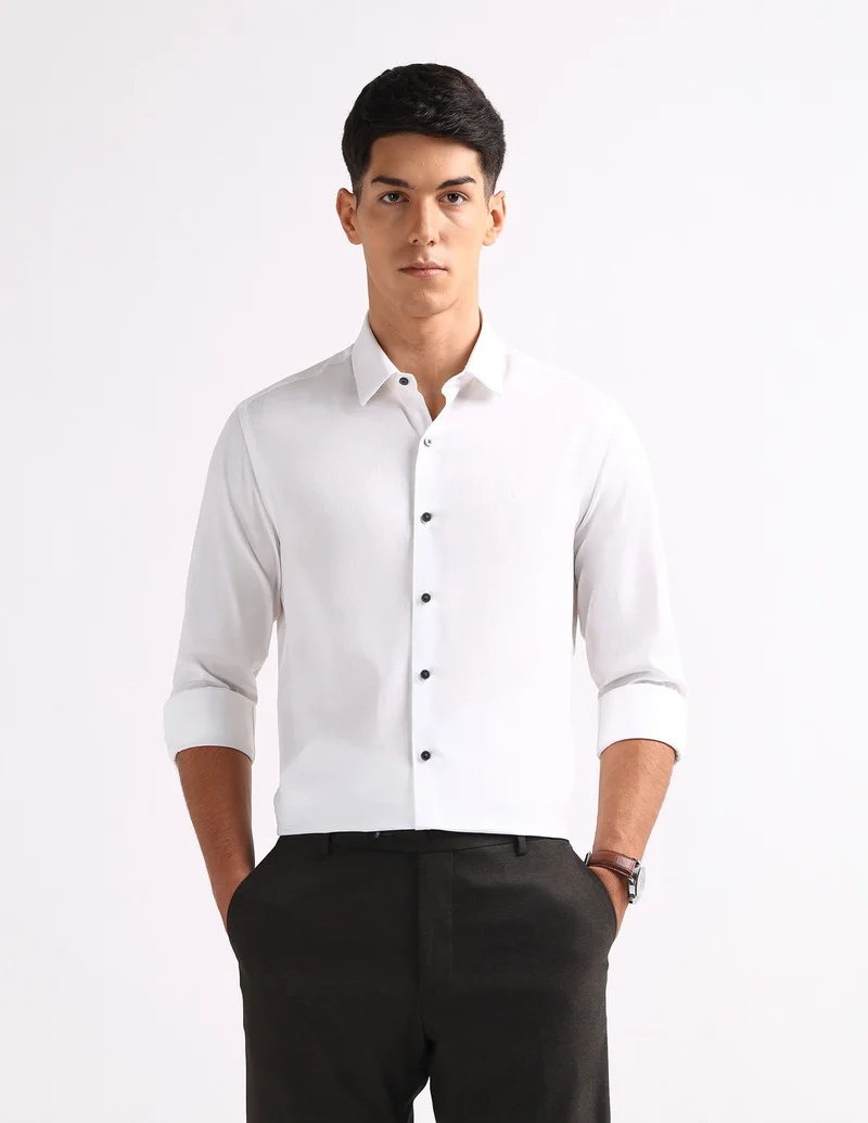 Arrow Manhattan Slim Fit Dobby Shirt