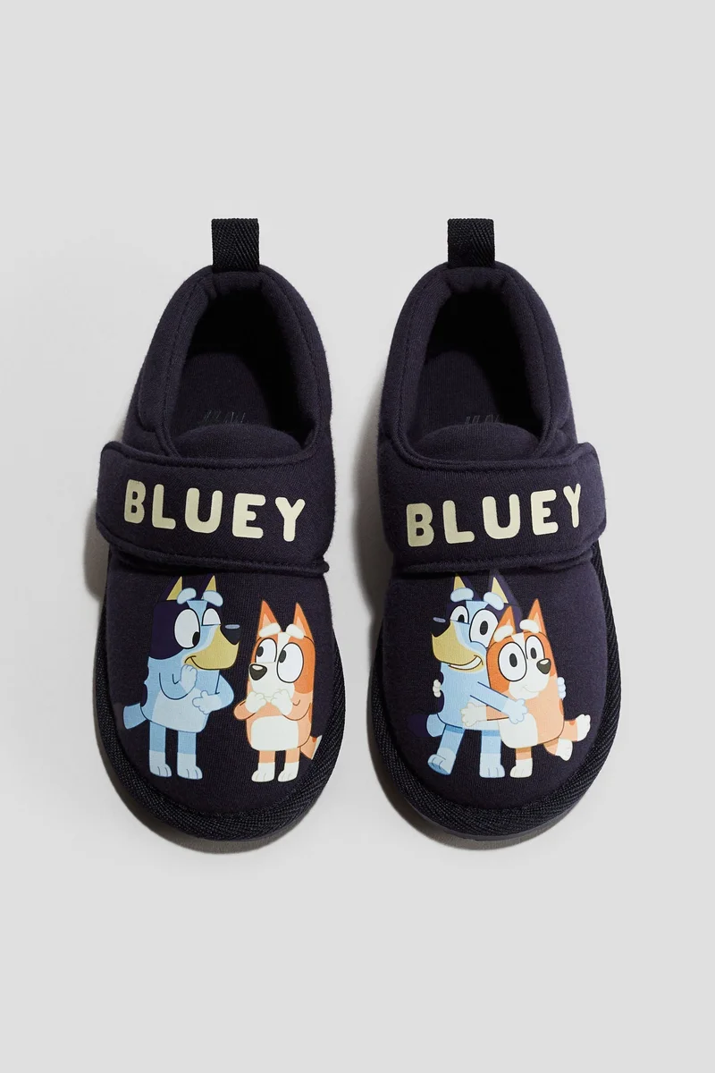 اتش اند ام شبشب قطني مزين بطبعة