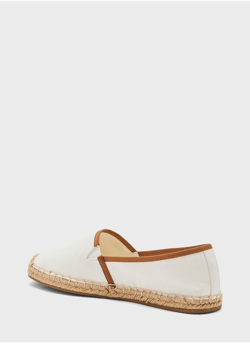 TOMMY HILFIGER - Essential Flat Espadrille - Image 1