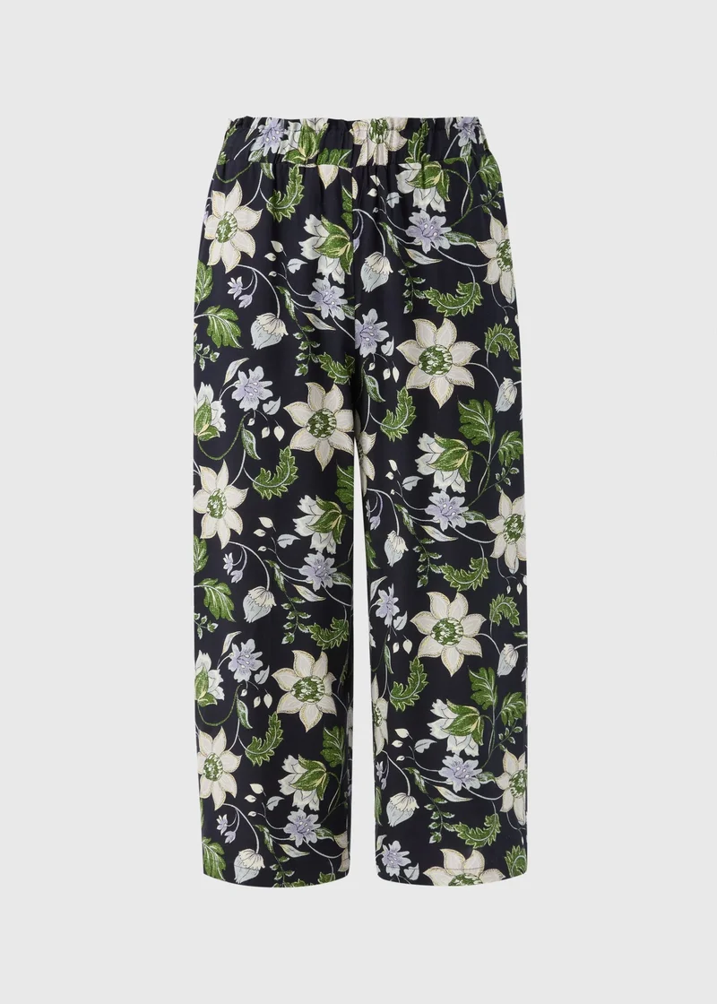 Matalan Navy Floral Cropped Trousers