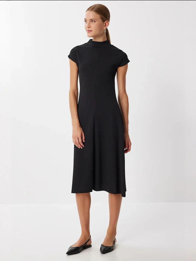 السعادة في إسطنبول ISTANBUL A-line midi dress with half turtleneck