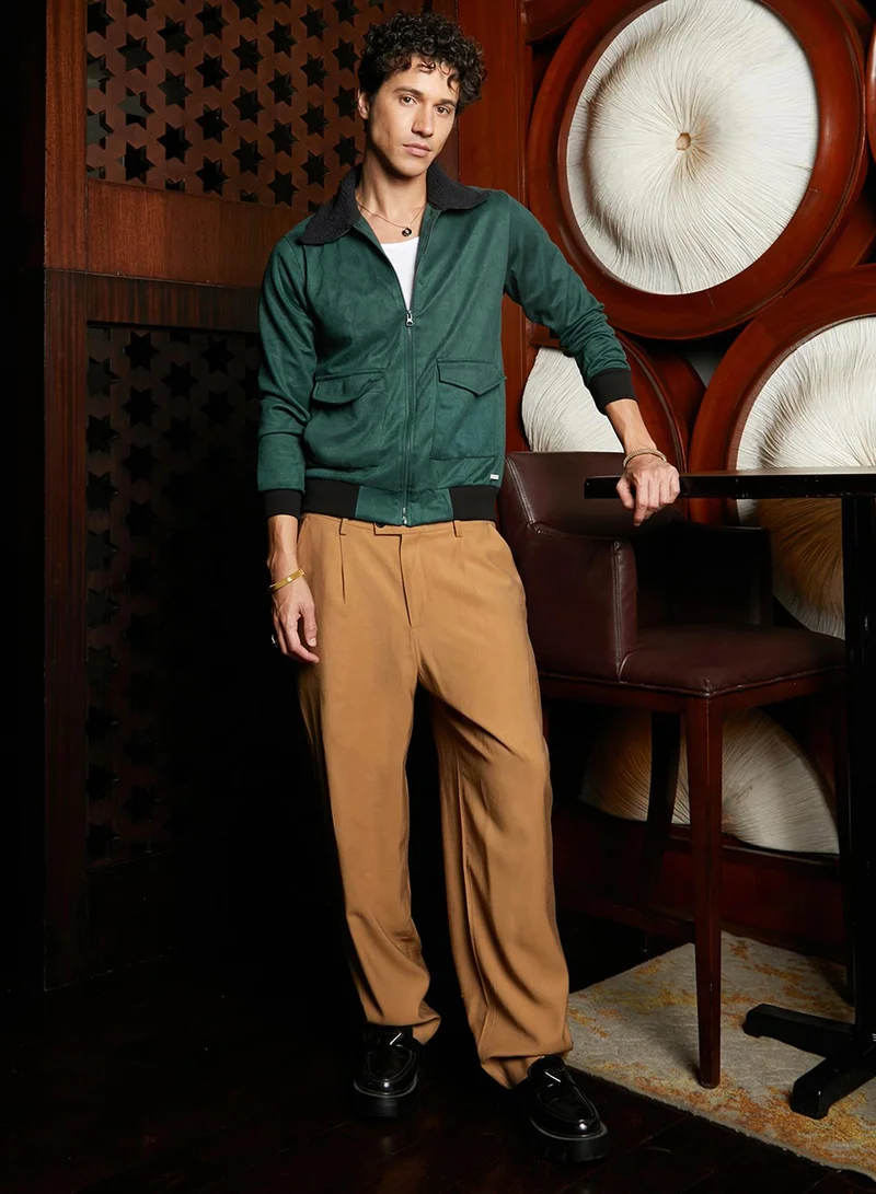 Campus Sutra Men's Emerald Green Zip-Front Jacket With Fleece Collar