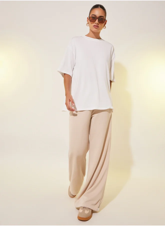 ستايلي Graphic Print Round Neck T-Shirt