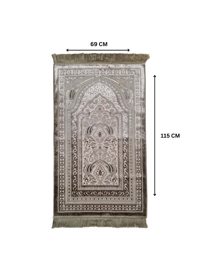 Museum Luxurious Soft Velvet Prayer Mat – Turkish Islamic Sajadah for Men & Women, Lightweight & Comfortable. - Image 4