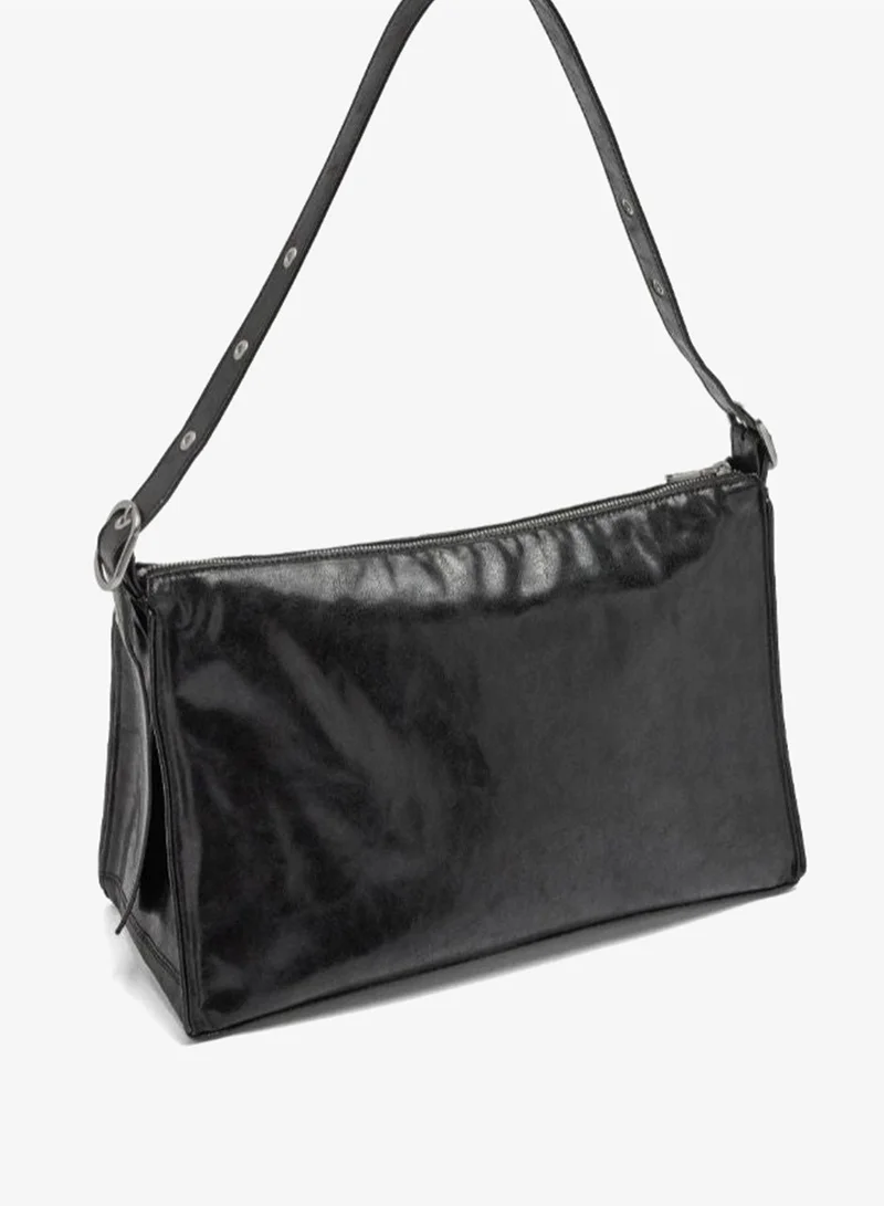 Parfois Black Handbag with aged effect for Women | Best Price UAE