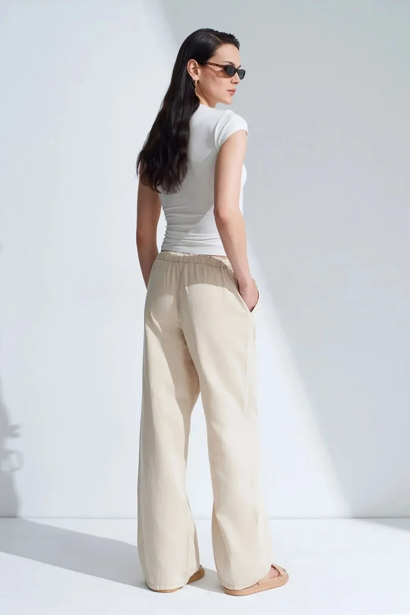 Dilvin Beige Natural DILVIN Mid-Waist Wide-Leg Denim Jeans for Women | Best Price UAE
