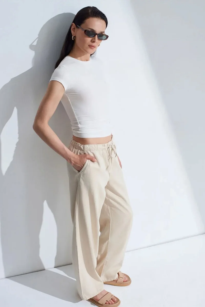 DILVIN Mid-Waist Wide-Leg Denim Jeans