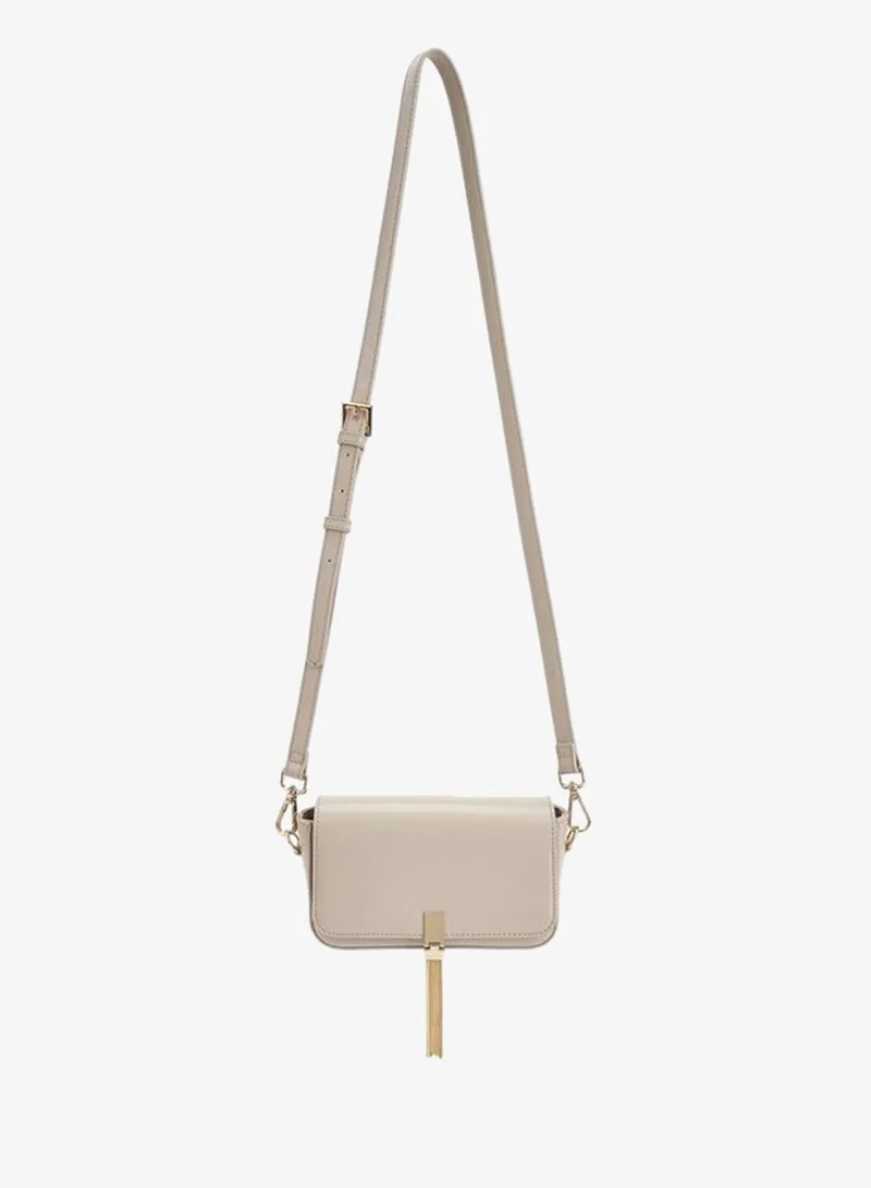 سيليست Tassel Accent Crossbody Bag With Adjustable Strap