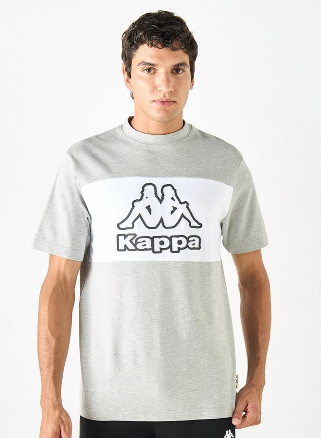 كابا تيشيرت بياقة ضيقة وأكمام قصيرة بطبعات شعار من كابا - Image 1