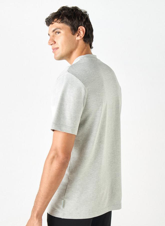 كابا تيشيرت بياقة ضيقة وأكمام قصيرة بطبعات شعار من كابا - Image 3