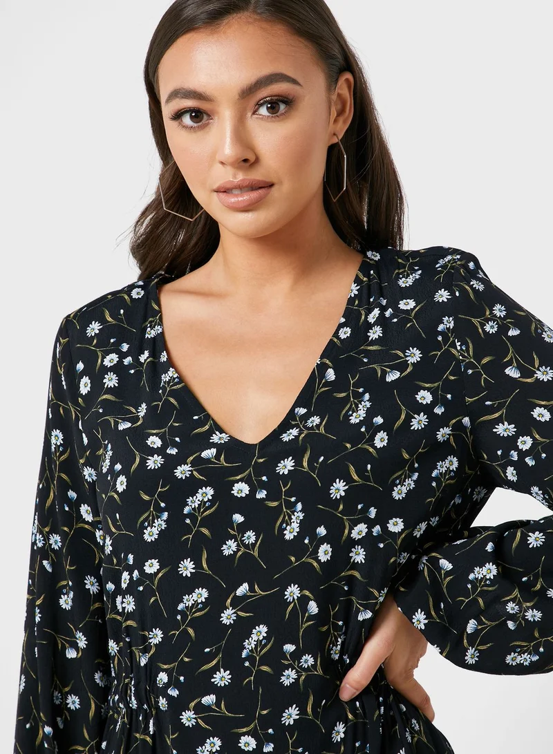 YAS Printed V-Neck Dress