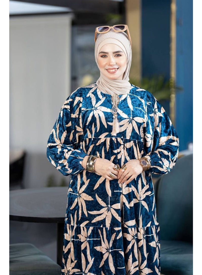 دريس نسائي قطيفة مشجر أنيق – تصميم محتشم ومريح بخامة بسكوته فاخرة – إطلالة شتوية أنثوية تناسب الخروج اليومي والمناسبات - Image 3