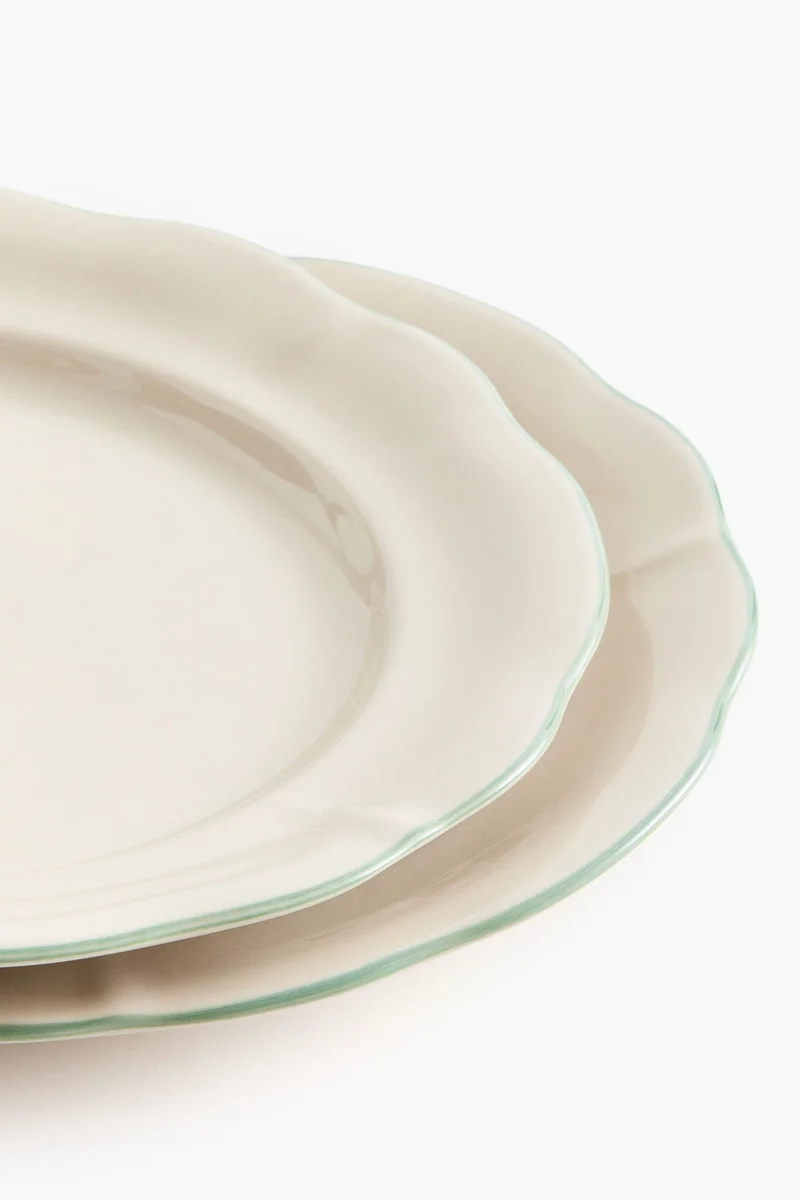 H&M 2-pack stoneware dinner plates