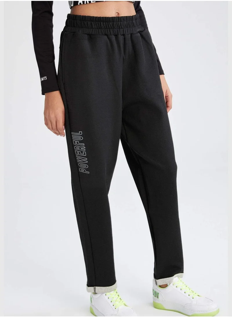 ديفاكتو Standard Fit Tie Waist Joggers