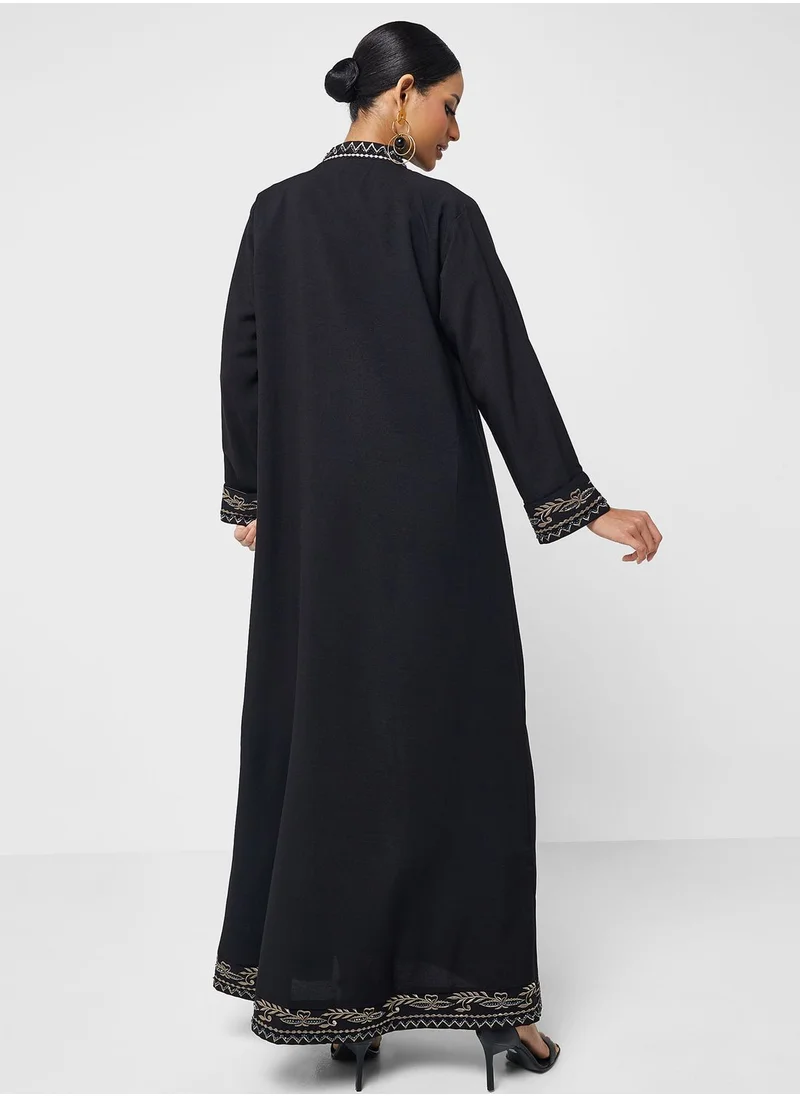 hayas closet Embroidered  Flared Sleeve Abaya