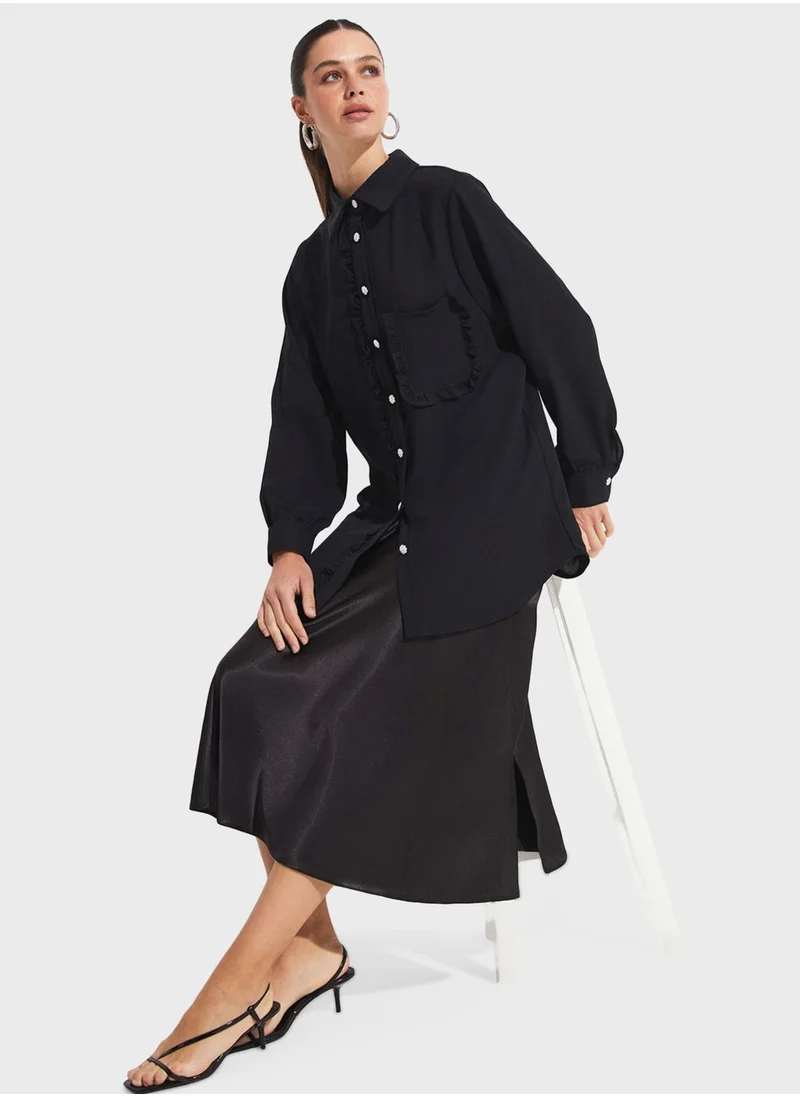 جون Ruffel Detail Button Down Shirt