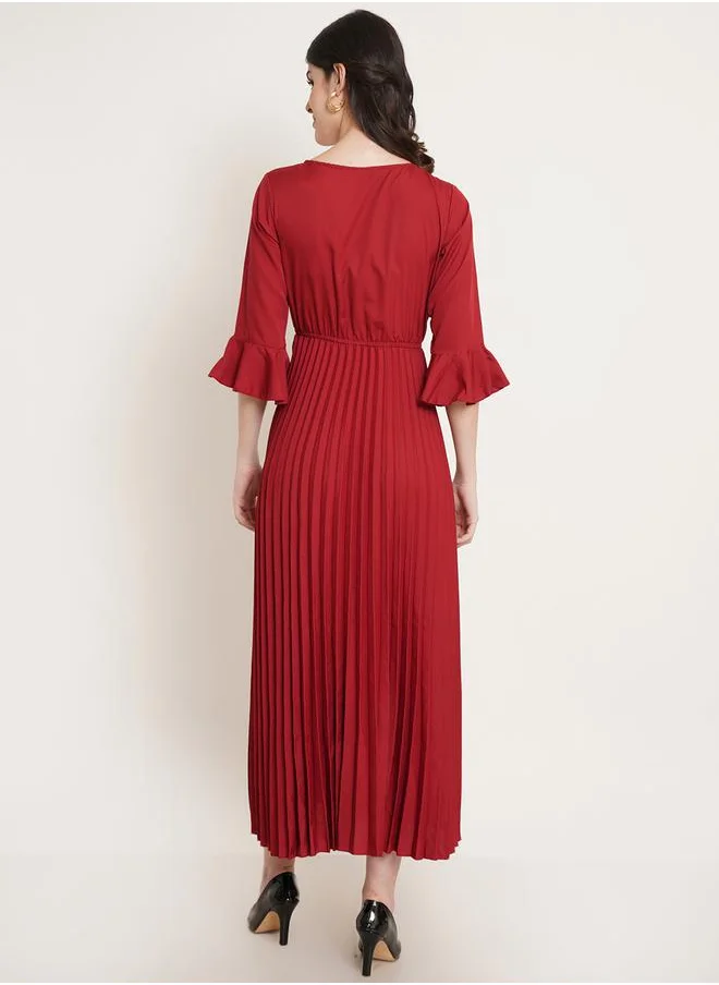 يو اّند اف Pleated A-Line Midi Dress with Bell Sleeves by Styli