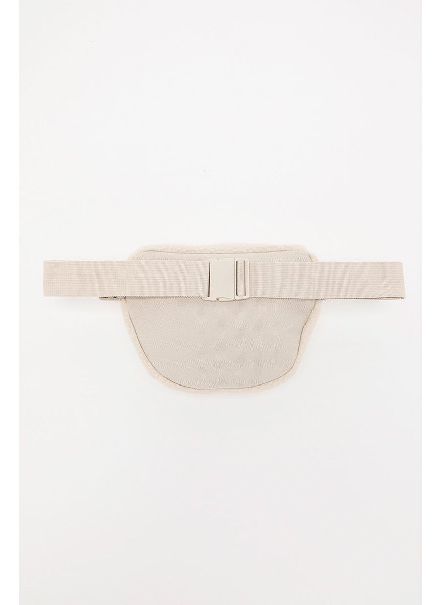 Tchibo Women Hip Bag 17 H x 22 L x 7 W cm, Off White  - Image 3