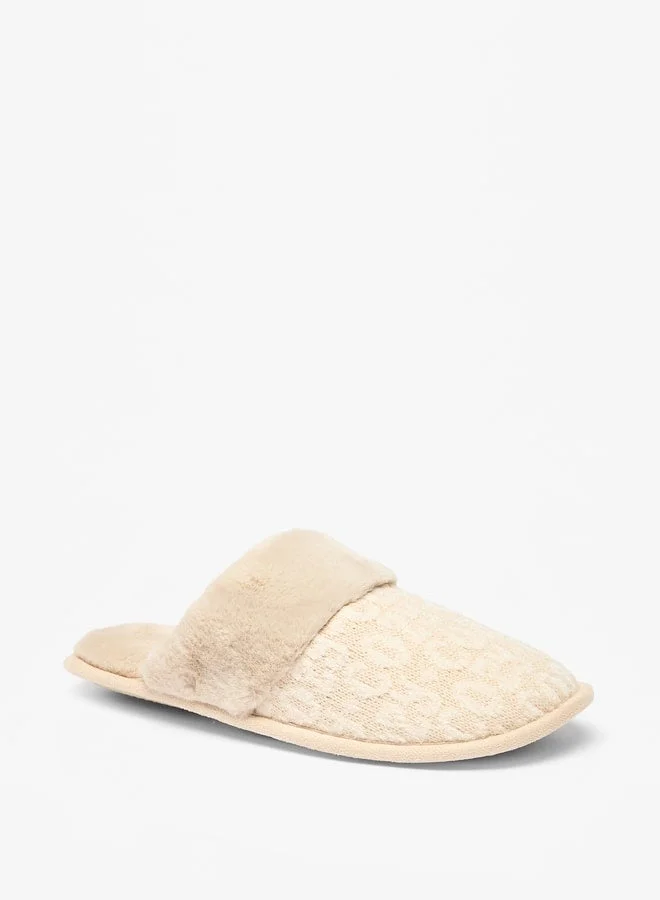 لو كونفورت شباشب نسائية بتفاصيل طباعية لغرفة النوم